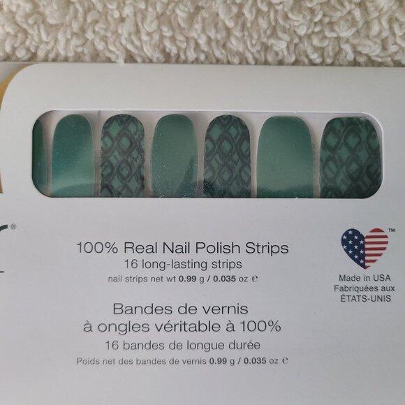 Color Street Snake My Day 100% Real Nail Polish Strips - Picture 2 of 4